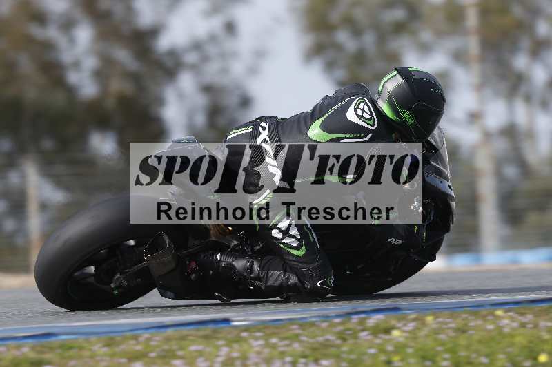 /Archiv-2024/02 29.01.-02.02.2024 Moto Center Thun Jerez/Gruppe schwarz-black/backside